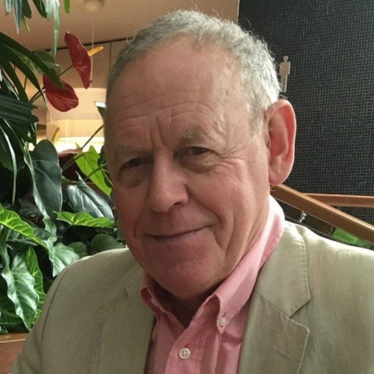 Portrait of Bill Howat.